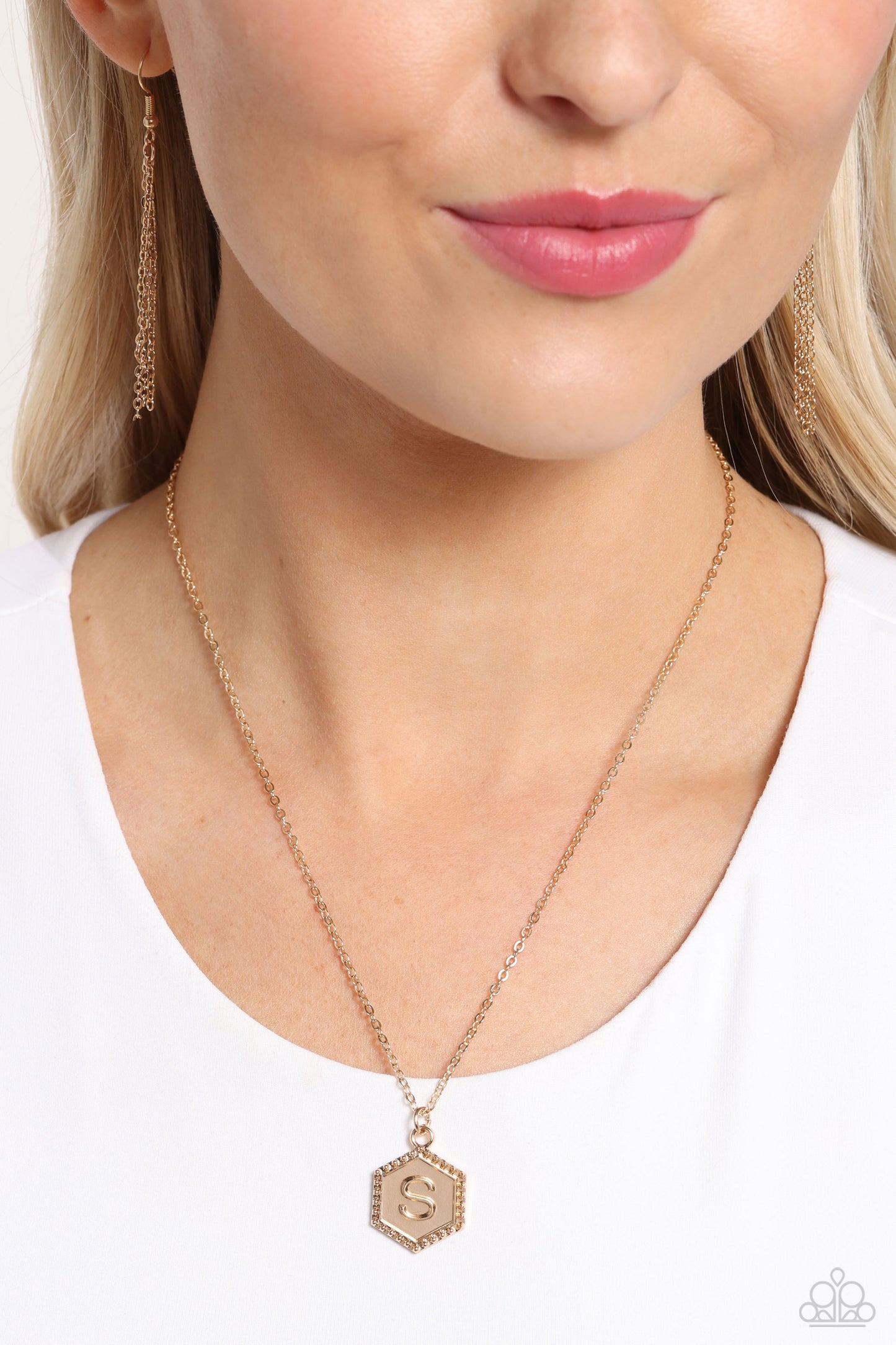 New Releases 9/29 Emblematic Elegance - Gold - S Necklace