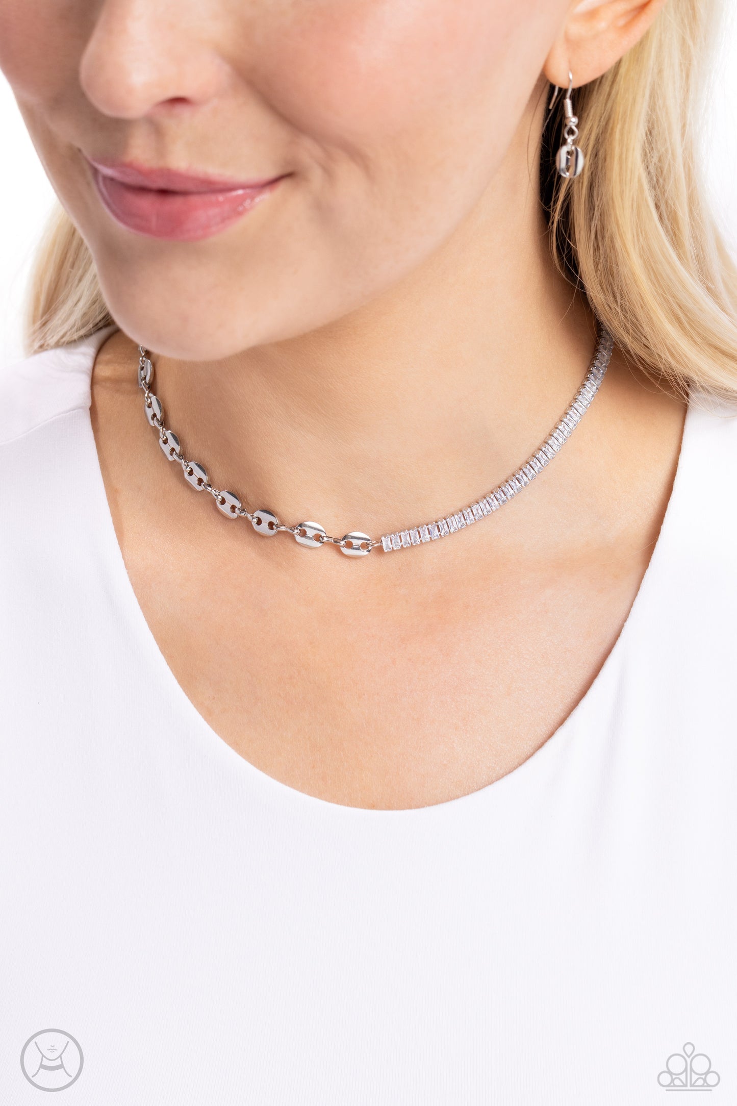 New Releases 3/25 Dream Duo Choker Necklace