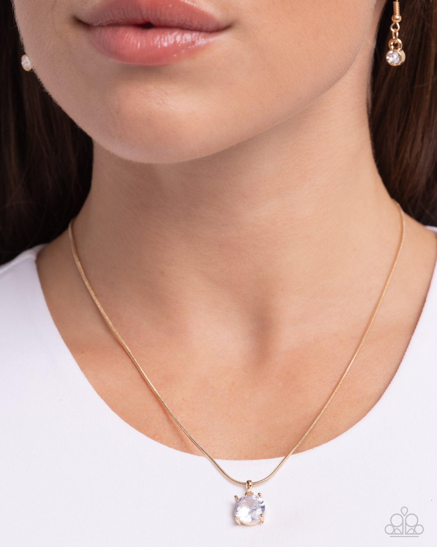 New Releases 6/12 Pronged Premiere - Gold Necklace