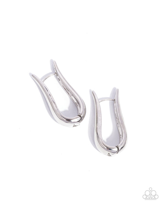 New Releases 8/27 Malibu On My Mind - Silver Hoop Earrings