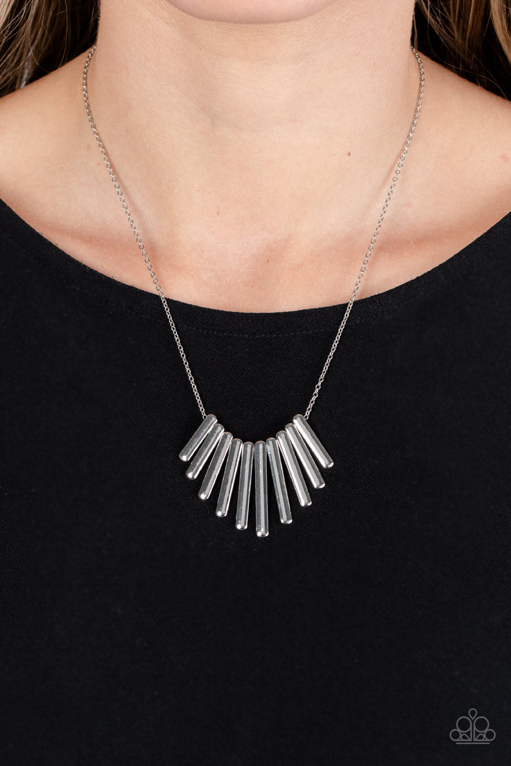 New Releases 5/10 Leading MANE - Silver Necklace