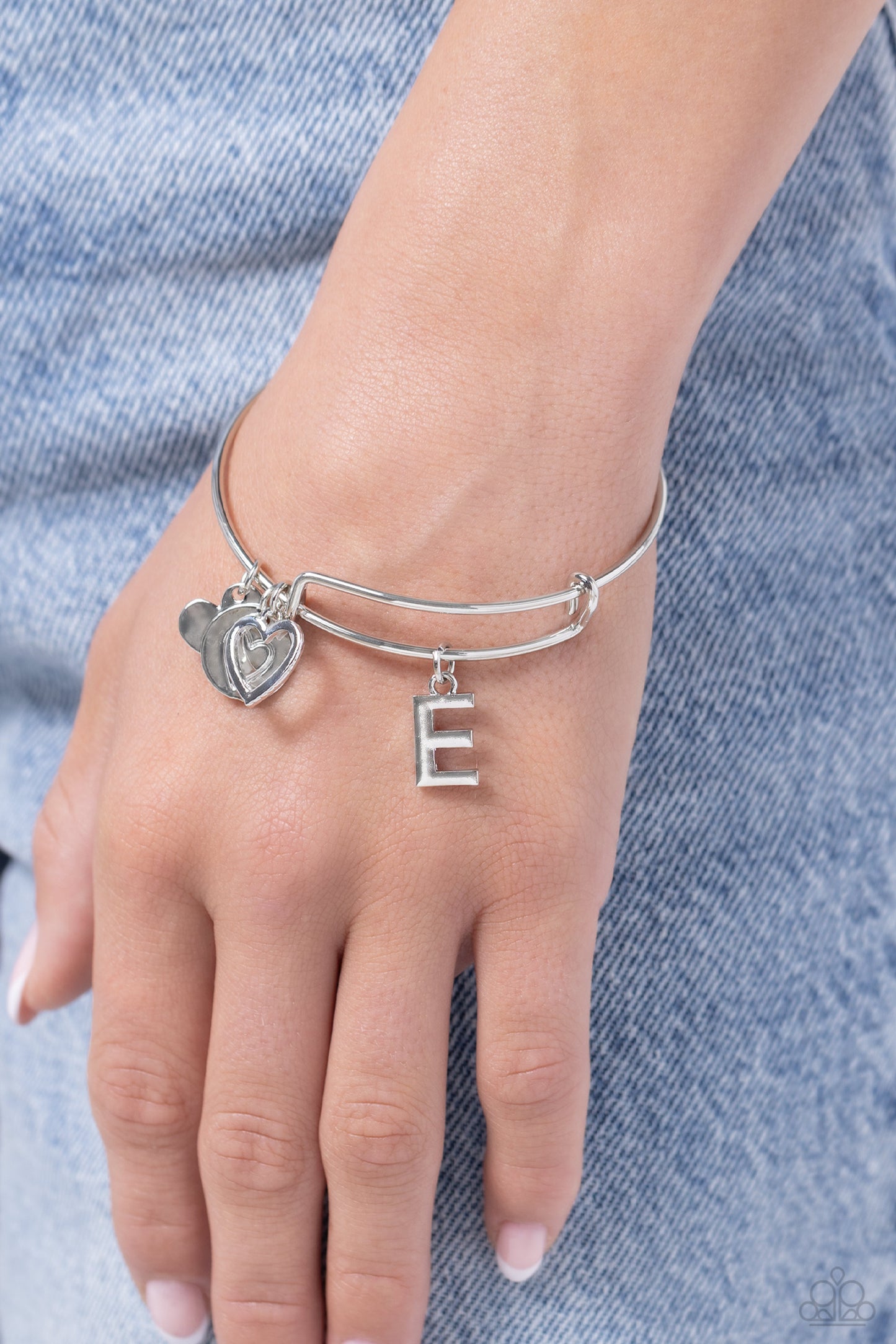 New Releases 1/18 Making It INITIAL - Silver - E Bracelet